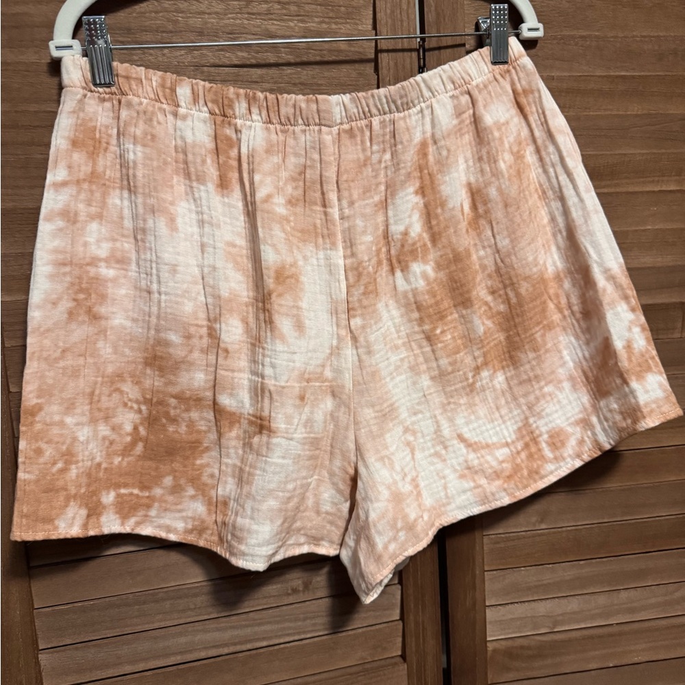 Show Me Your Mumu -Tie-Dye Women's Shorts- XL